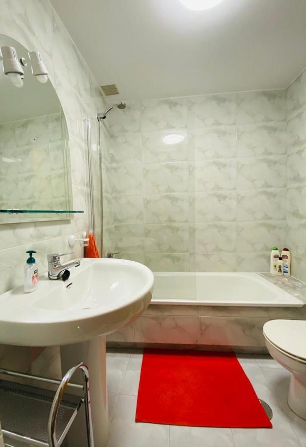 Tu Hogar En El Corazon De O Salnes Apartment Meaño Exterior foto